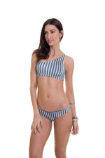 Bikini Top Alden Reversible | Maylana Swimwear image 1