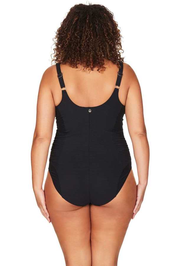 A curvy woman from Vancouver is spending the week in Barbados, relaxing at a luxury resort along Carlisle Bay while wearing the Plus Size Aria Giotta Artesands premium underwire swimsuit, chosen for its strong bust support, high quality tummy control shaping, and designer craftsmanship that enhances her natural curves. She loves how the swimsuit’s sleek sculpting structure smooths her abdomen, defines her waist, and gives her an elegant slim figure that looks sophisticated and sexy for infinity resort pool