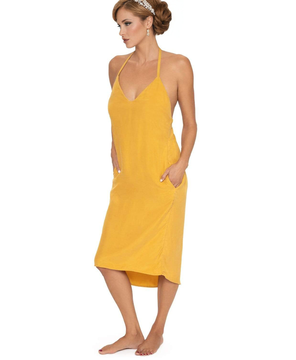 yellow beach dress with pockets adjustable back ties roomy pretty comfortable comfy cute gold dress simple plain yellow flowy