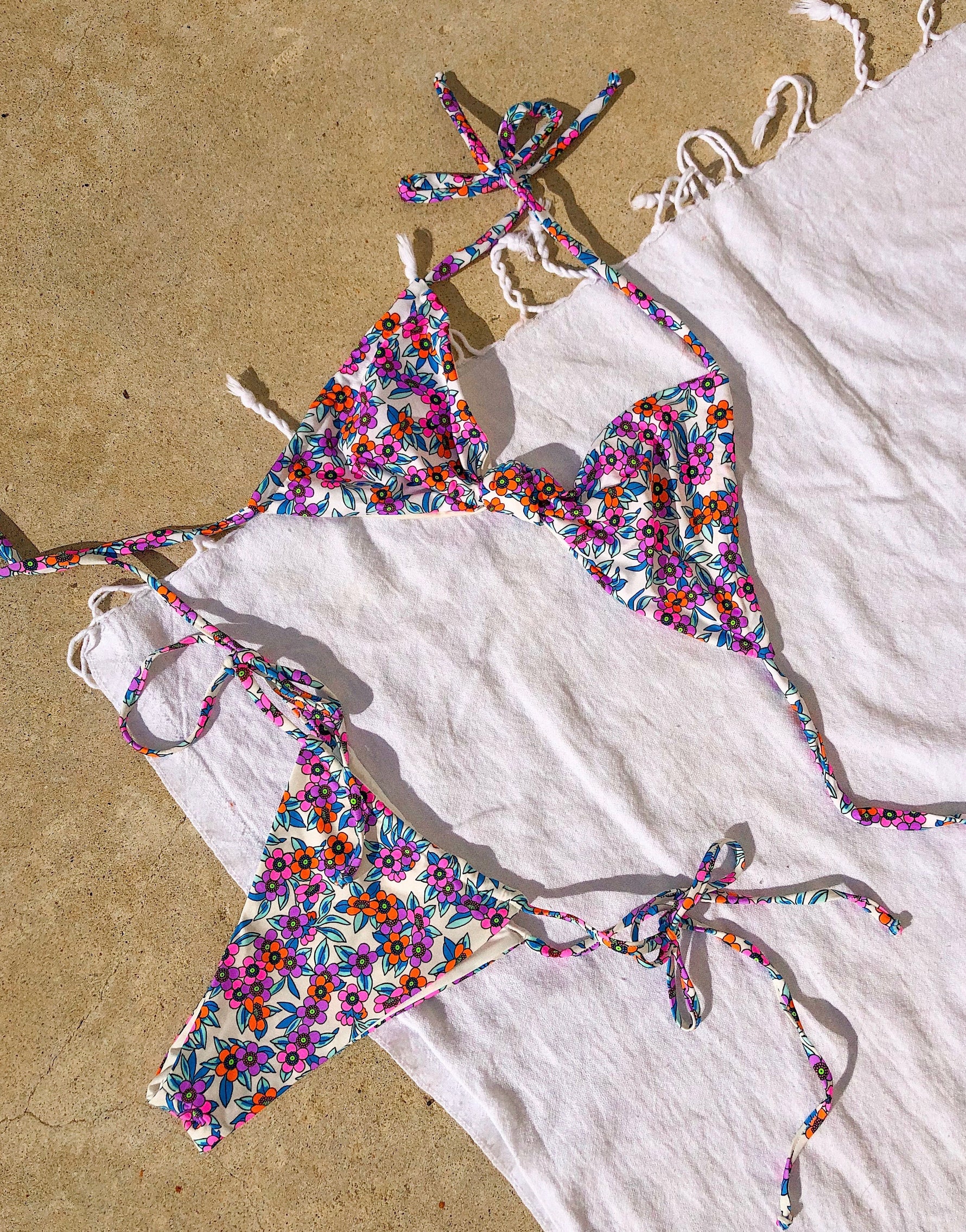 Floral Bikini Top | Frankies Bikinis image 7